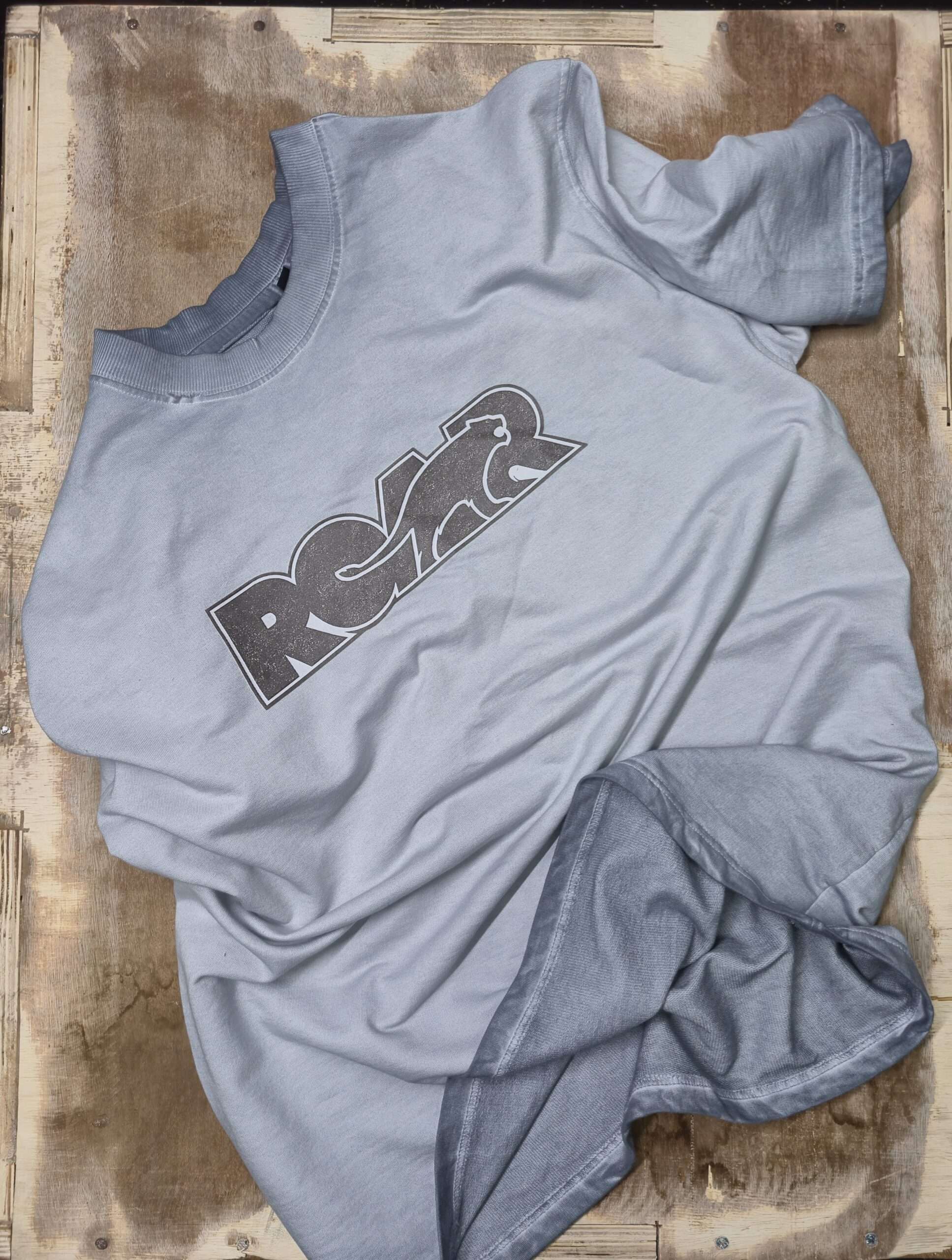 roar sun faded oversized – white grey roar sun faded oversized – white grey